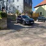 Ilmenau-wümbach, 4 Km Zentrum, 5 Min A71 Und Uni