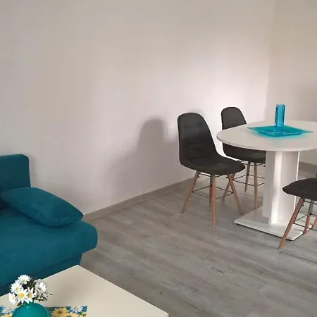 Naehe Uni Und Autobahn A71 *