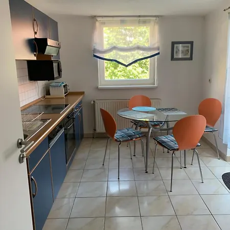 Nähe Uni Und Autobahn A71 Apartment *