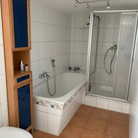 Naehe Uni Und Autobahn A71