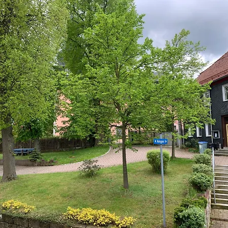 Ilmenau-wuembach, 4 Km Zentrum, 5 Min A71 Und Uni 일메나우