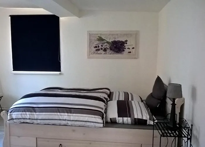 Nähe Uni Und Autobahn A71 Apartment *