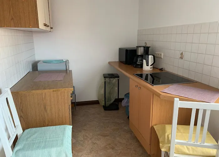Naehe Uni Und Autobahn A71 Apartment *